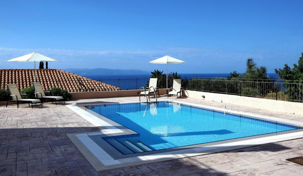 Provenzo And Meliti Villas Lourdata  Exterior photo