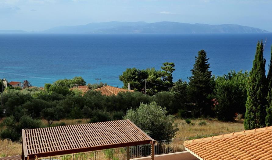 Provenzo And Meliti Villas Lourdata  Exterior photo